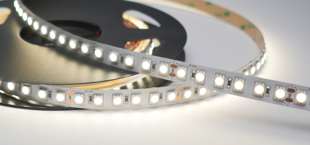 5m LED borði 24V 4000K IP20
